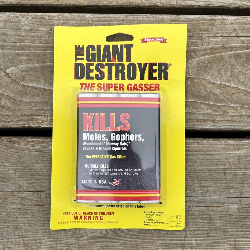 Giant Destroyer Gopher & Mole Smoke Bomb Gasser - 4 Tubes